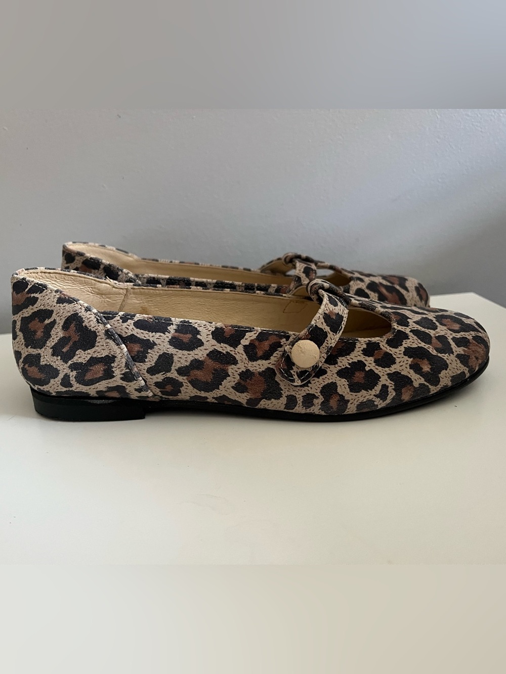 Tocoto Vintage Leopard Mary Kane Flats NEW!!